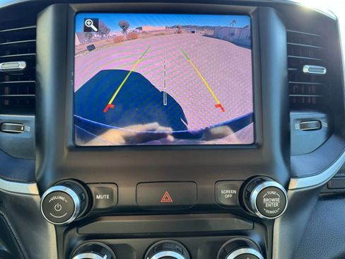 Used 2020 RAM 1500 Big Horn image 9