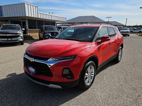 Used 2021 Chevrolet Blazer LT FWD image 4