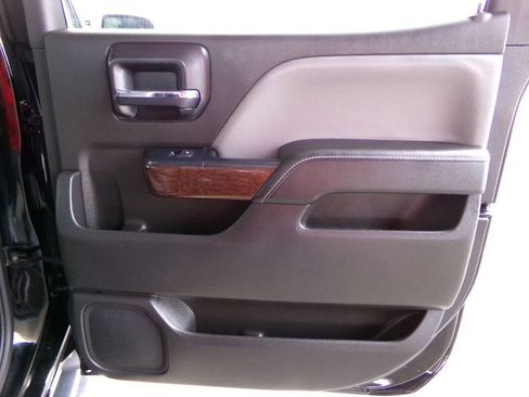 Used 2018 GMC Sierra 1500 SLT image 15