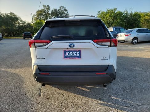 Used 2023 Toyota RAV4 LE AWD/4WD image 6