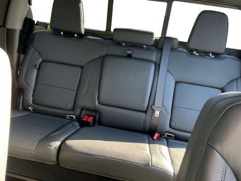 Used 2025 Chevrolet Silverado 1500 LT Trail Boss w/ LT Trail Boss Premium Package image 13