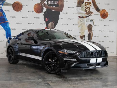 Used 2022 Ford Mustang Premium w/ Equipment Group 201A image 2