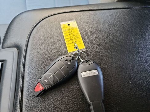 Used 2024 RAM 1500 Classic SLT image 42