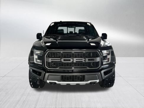 Used 2018 Ford F150 Raptor w/ Equipment Group 802A Luxury image 3
