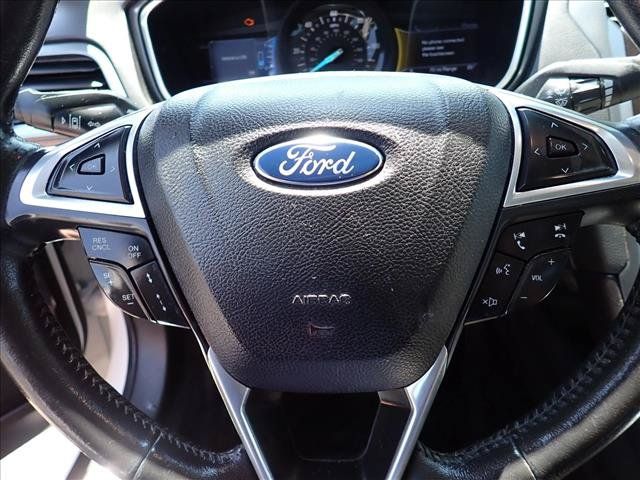 Used 2015 Ford Fusion Energi Titanium w/ Driver Assist Package FWD image 17