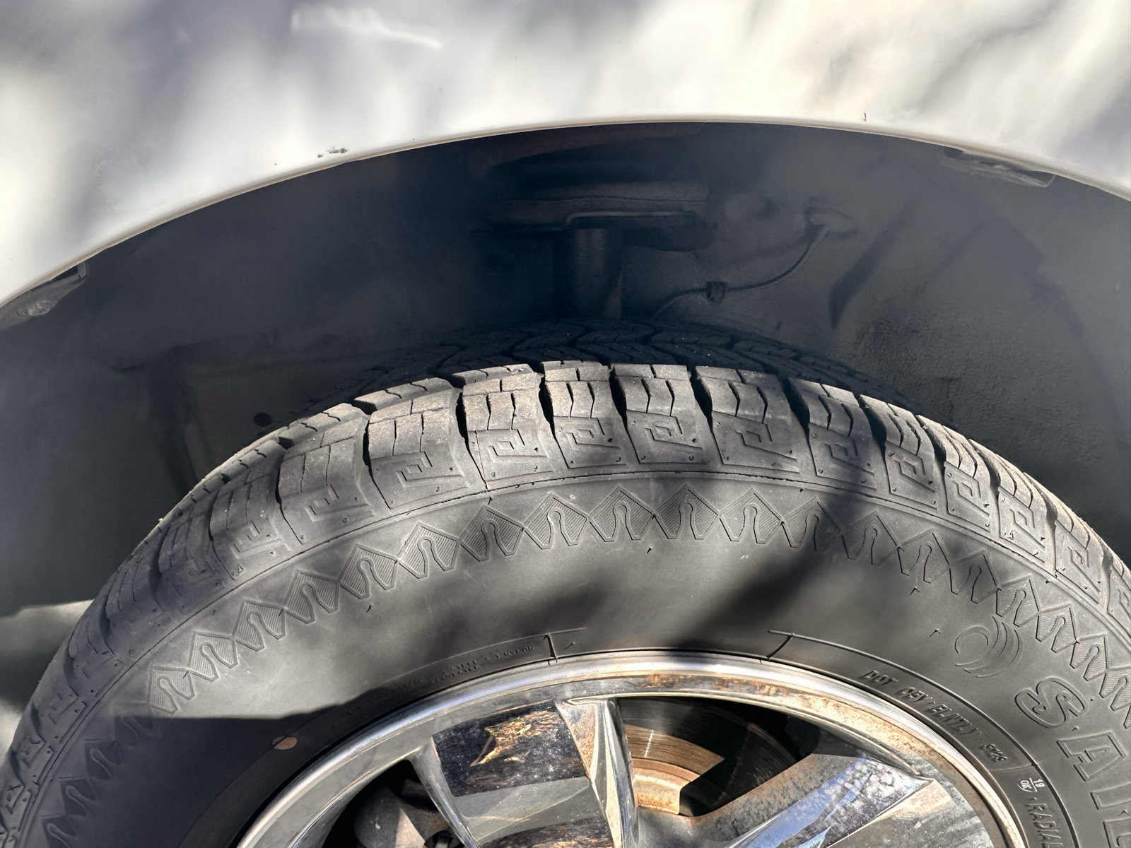 Used 2012 Ford Escape Limited AWD/4WD image 6