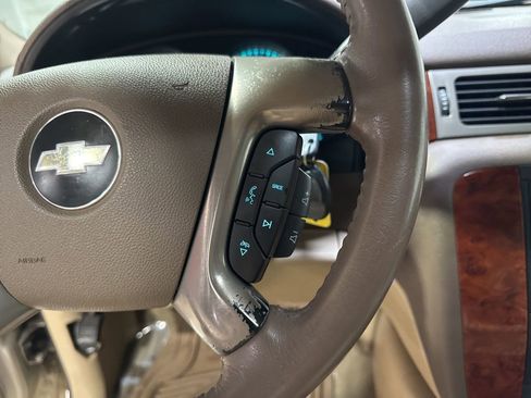 Used 2009 Chevrolet Tahoe LTZ AWD/4WD image 11