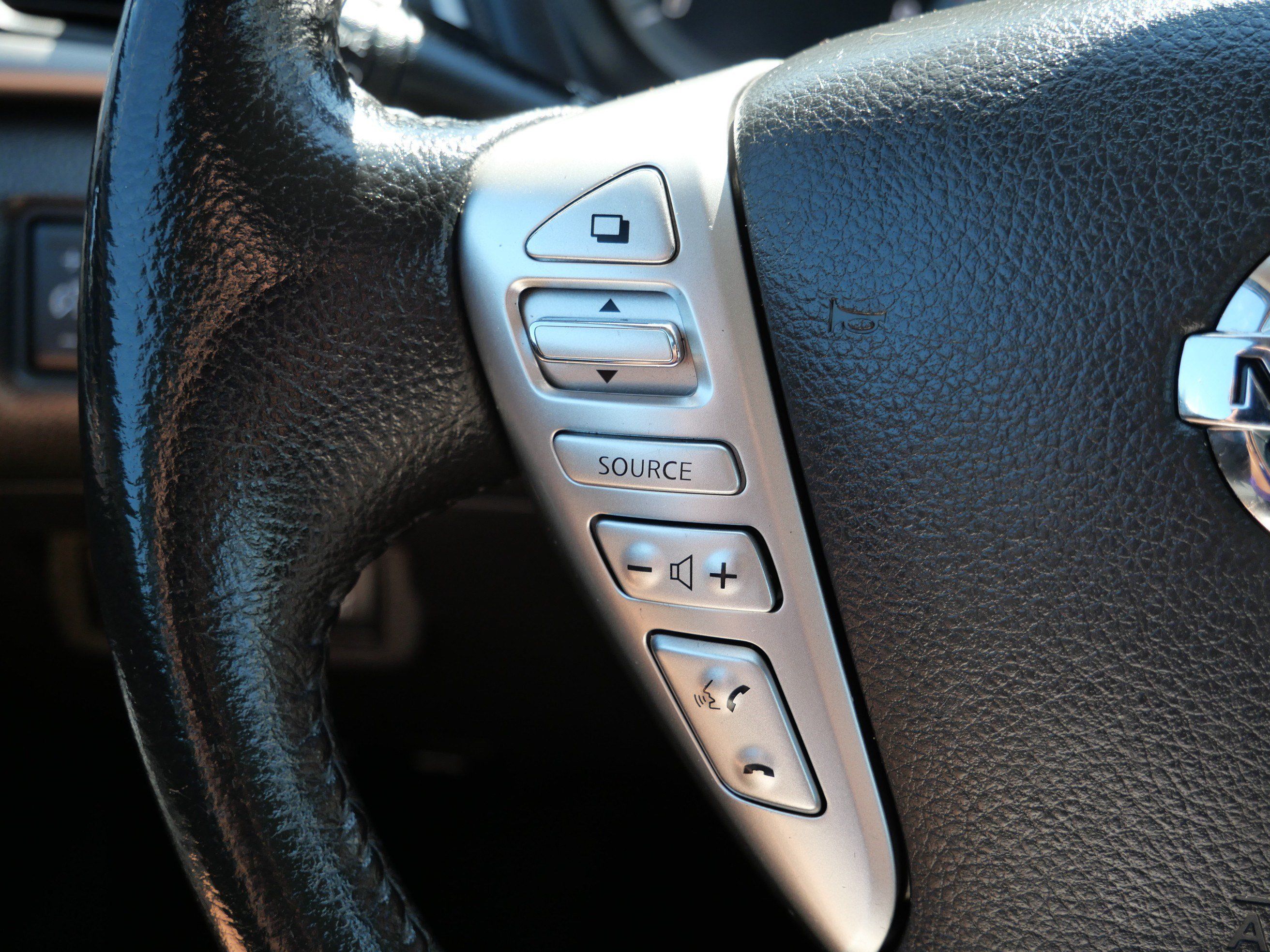 Used 2015 Nissan Sentra SV FWD image 28
