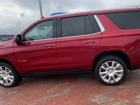Used 2023 Chevrolet Tahoe High Country AWD/4WD image 7