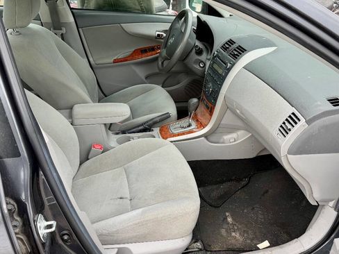 Used 2010 Toyota Corolla XLE image 12