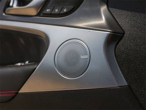 Used 2025 Genesis G70 2.5T w/ Sport Prestige Package image 25