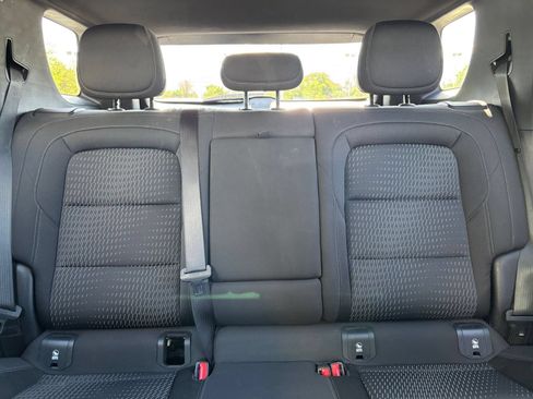 Used 2025 Chevrolet Equinox LT AWD/4WD image 40