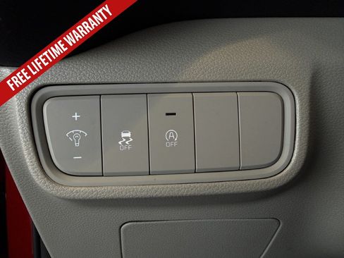 Used 2024 Kia Soul LX w/ Option Group 015 FWD image 30