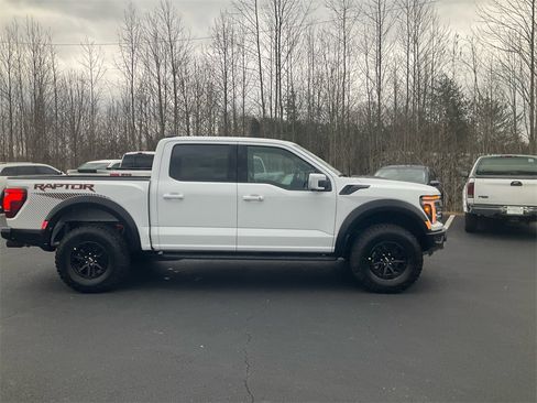 New 2025 Ford F150 Raptor image 4