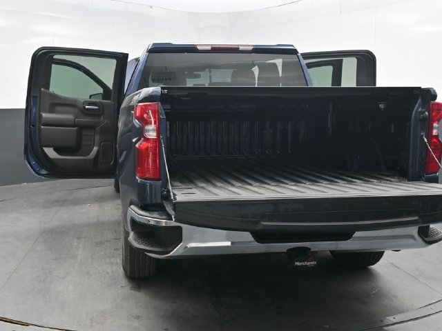 Used 2021 Chevrolet Silverado 1500 LT AWD/4WD image 44