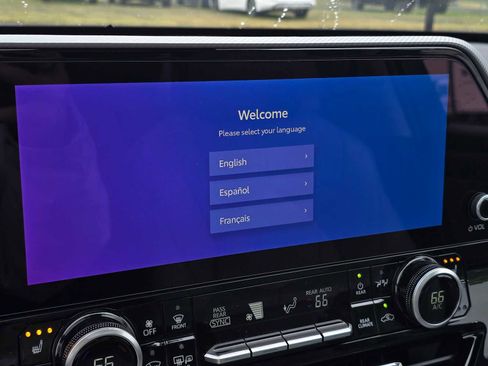 New 2026 Toyota Highlander Platinum AWD/4WD image 31