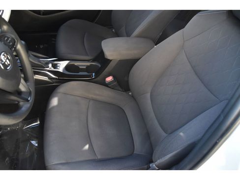 Used 2020 Toyota Corolla LE image 13