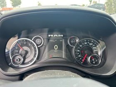 Used 2019 RAM 1500 Big Horn RWD image 15