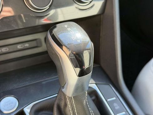 Certified 2022 Volkswagen Tiguan S AWD/4WD image 31