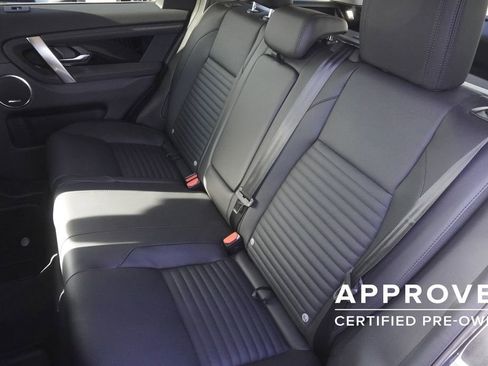 Used 2025 Land Rover Discovery Sport S image 29