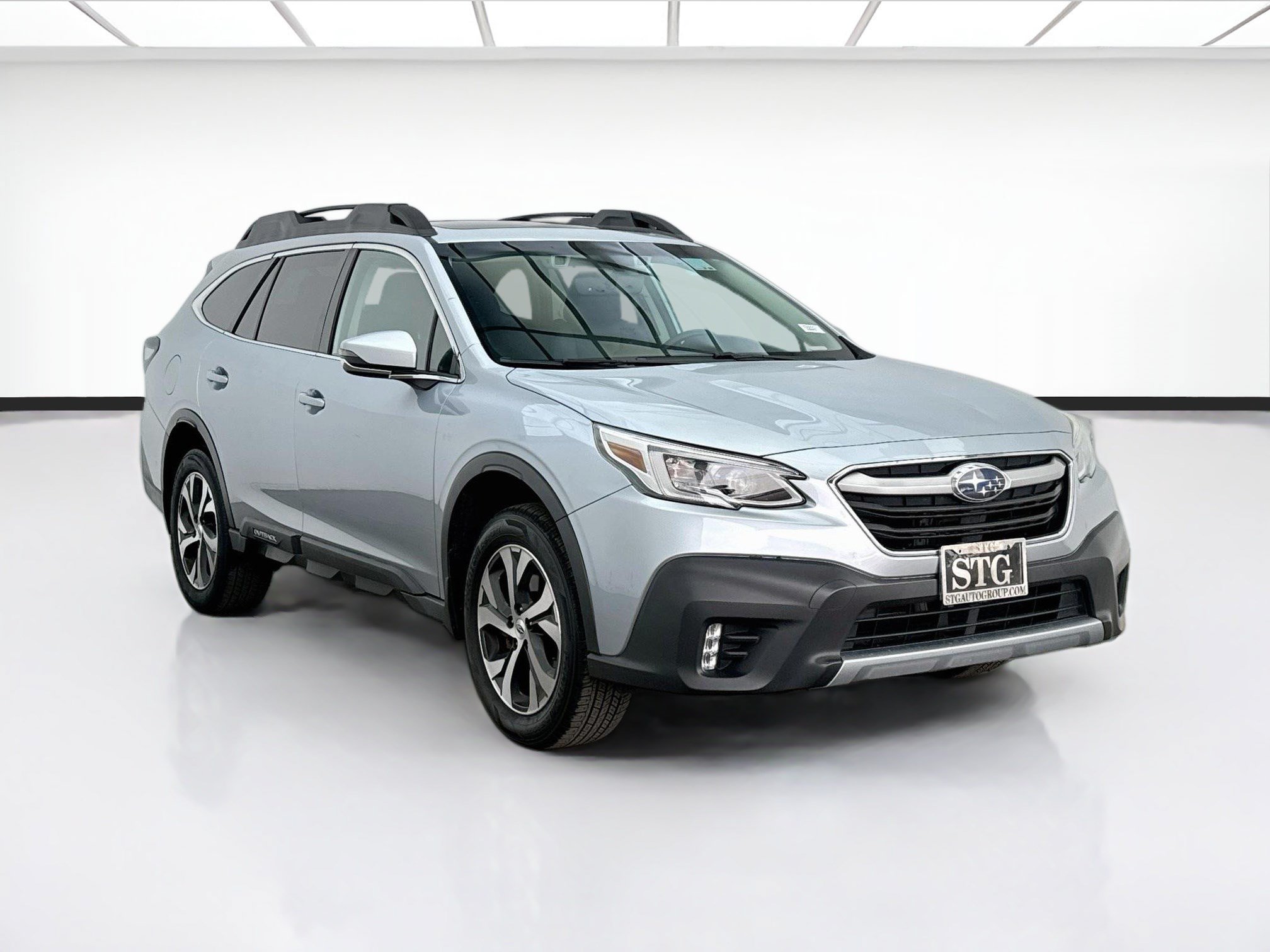 Used 2020 Subaru Outback Limited AWD/4WD image 3