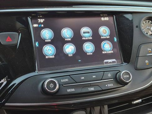 Used 2019 Buick Envision Essence AWD/4WD image 12