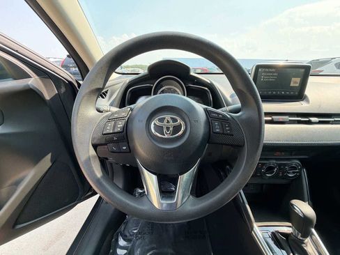 Used 2018 Toyota Yaris iA FWD image 19