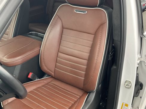 Used 2023 GMC Sierra 1500 Denali Ultimate image 6