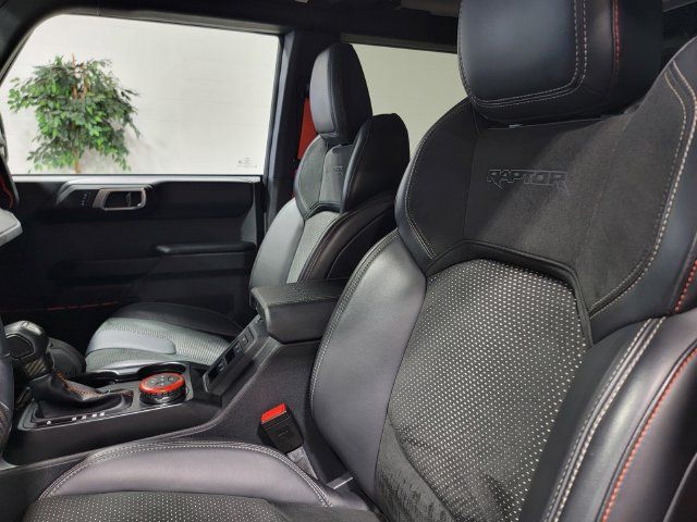 Used 2025 Ford Bronco Raptor AWD/4WD image 13