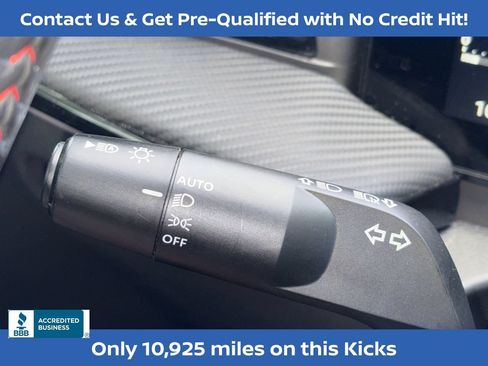 Used 2025 Nissan Kicks SR w/ SR Premium Package FWD image 22