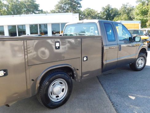 Used 2016 Ford F350 XL image 3