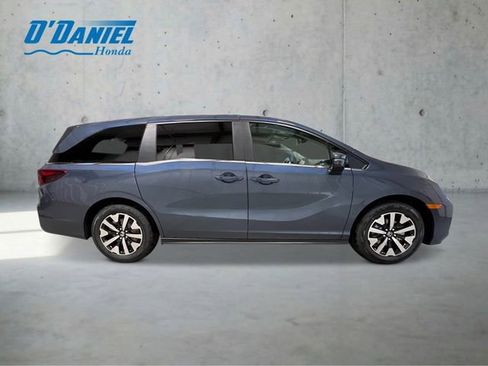 New 2026 Honda Odyssey EX-L image 7