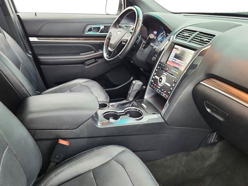 Used 2016 Ford Explorer Limited w/ Equipment Group 301A FWD image 35