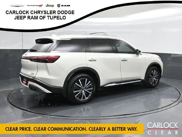 Used 2023 INFINITI QX60 Sensory w/ Cargo Package AWD/4WD image 3