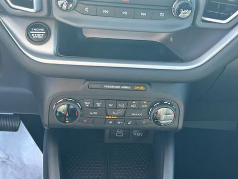 Certified 2024 Ford Bronco Sport Outer Banks image 21