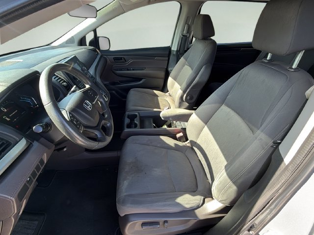 Used 2018 Honda Odyssey LX image 14