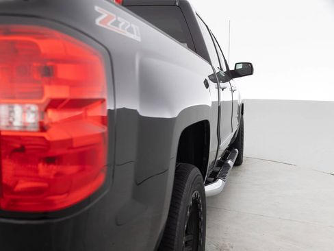 Used 2015 Chevrolet Silverado 1500 LTZ Z71 w/ LTZ Plus Package AWD/4WD image 14