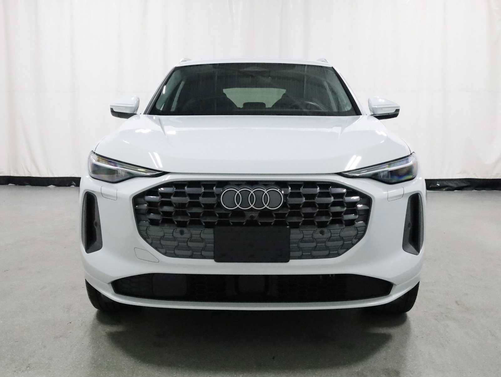 Certified 2025 Audi Q5 Premium AWD/4WD image 14