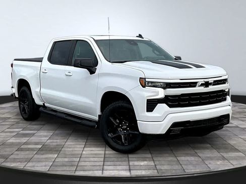 Used 2023 Chevrolet Silverado 1500 RST w/ Rally Edition AWD/4WD image 3