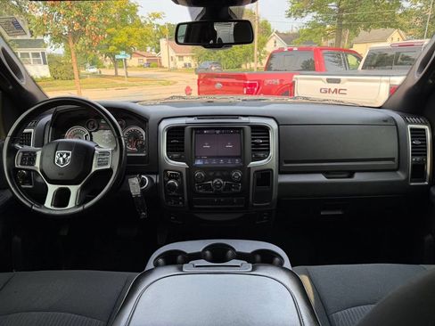 Used 2022 RAM 1500 Warlock AWD/4WD image 14