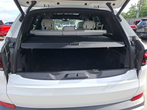 Used 2024 BMW X5 xDrive40i w/ Executive Package AWD/4WD image 38