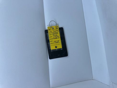 Used 2023 Tesla Model 3 Performance image 36