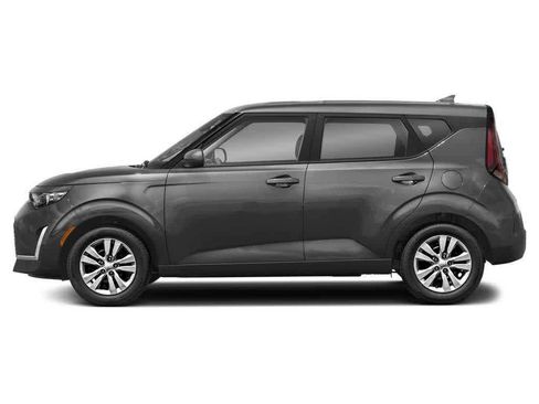 Used 2024 Kia Soul LX w/ Option Group 015 FWD image 33