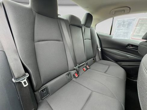 Used 2023 Toyota Corolla LE image 27