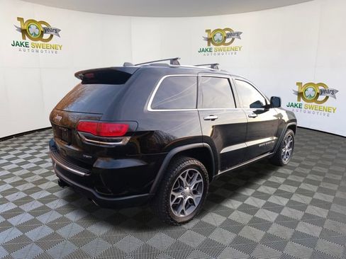 Used 2019 Jeep Grand Cherokee Limited w/ Trailer Tow Group IV image 10