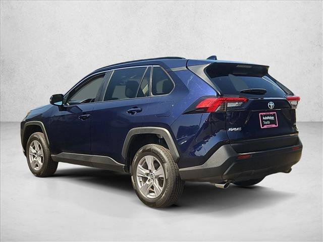 Used 2025 Toyota RAV4 XLE FWD image 8
