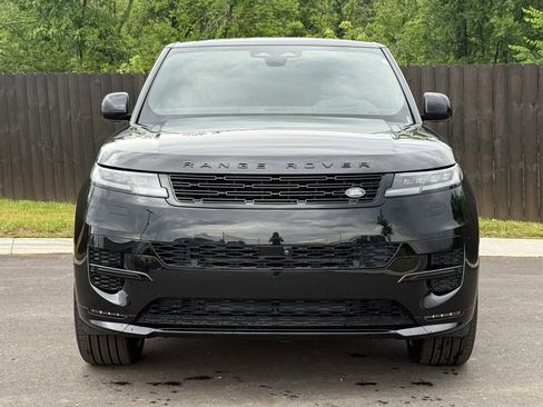 New 2025 Land Rover Range Rover Sport Dynamic SE image 9