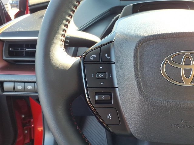 Certified 2026 Toyota Prius Plug-In Hybrid FWD image 8