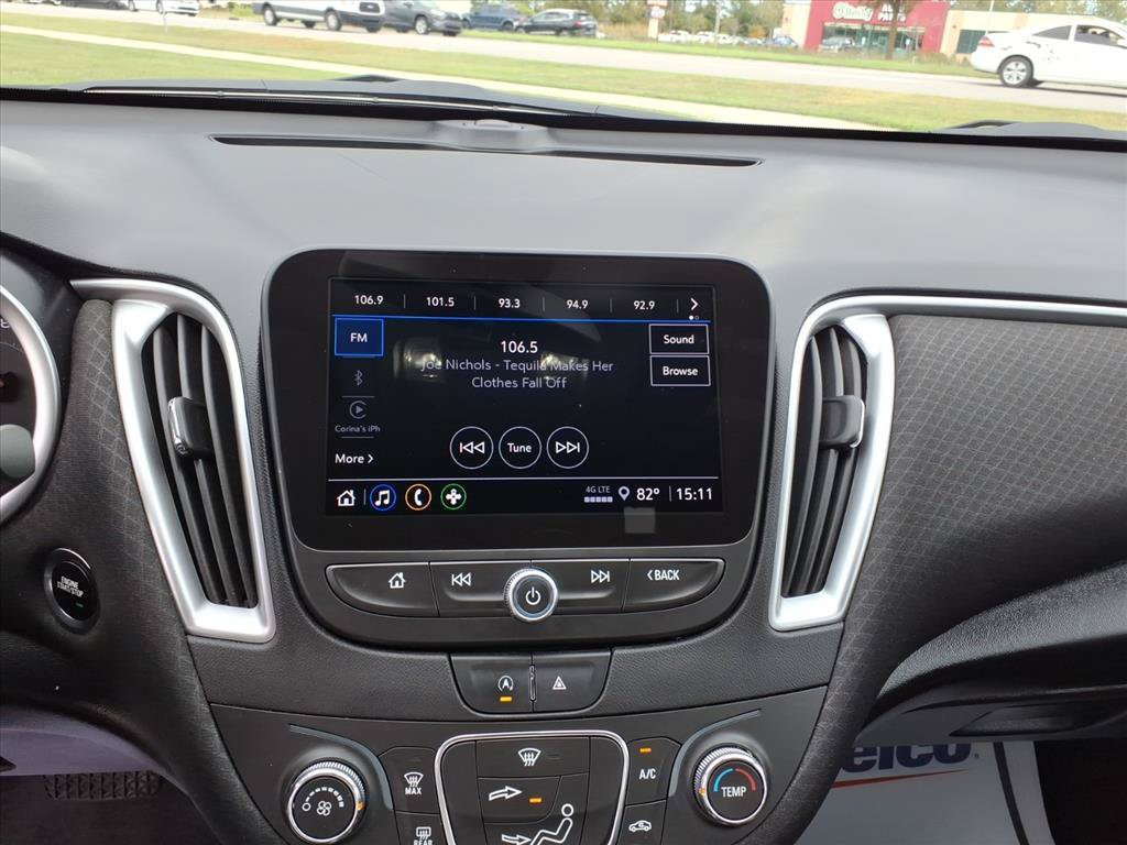 Used 2022 Chevrolet Malibu LS FWD image 11