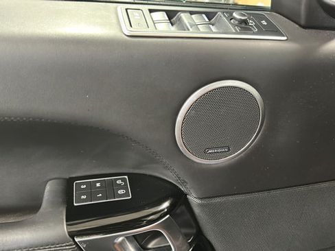 Used 2016 Land Rover Range Rover Long Wheelbase Autobiography AWD/4WD image 21